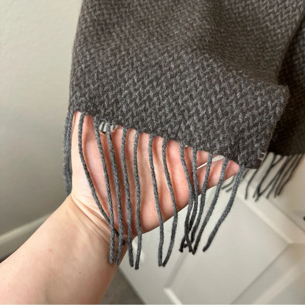 Enzo Mantovani 100% Cashmere Brown Grey Chevron Scarf Quiet Luxury Dark Academia